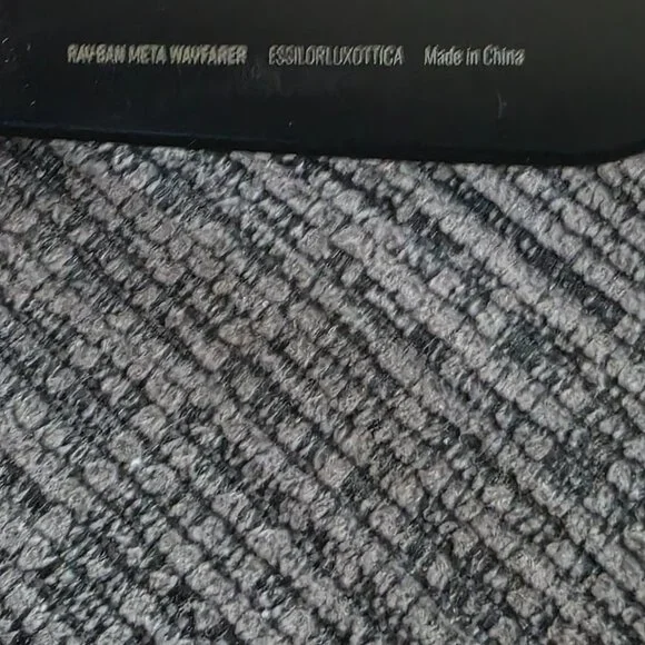 Ray-Ban Meta Wayfarer - Picture 3 of 5